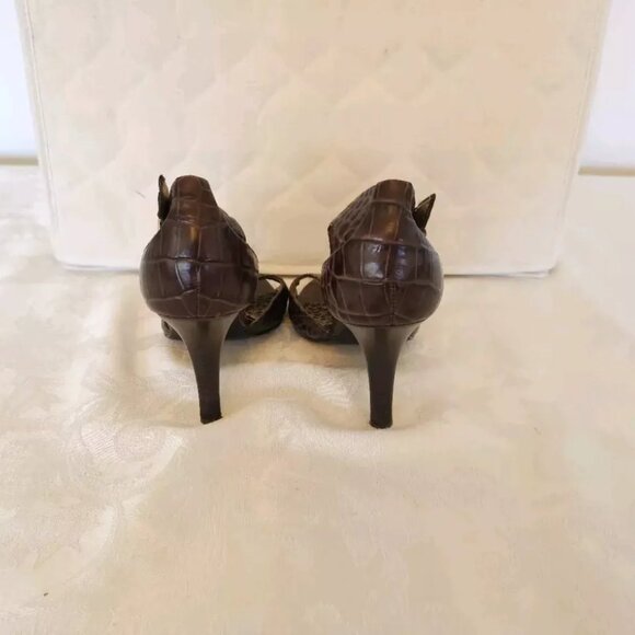Bandolino Alligator Style Leather High Heels 6.5 6 1/2 M Brown Side Buckle Shoes - Picture 9 of 11